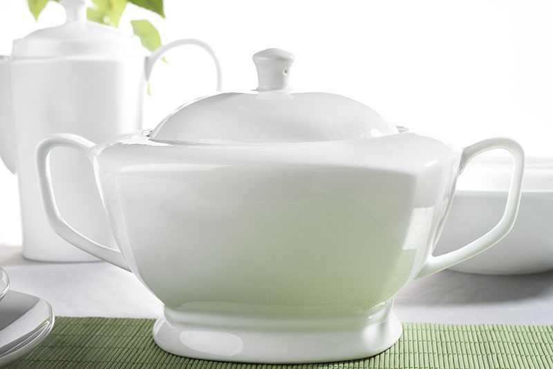 Prosty i tani zestaw porcelanowy GIARDINO Serwis obiadowy
