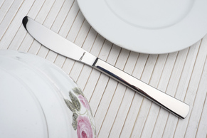 AMEFA ATLANTIC Nóż stołowy połysk 